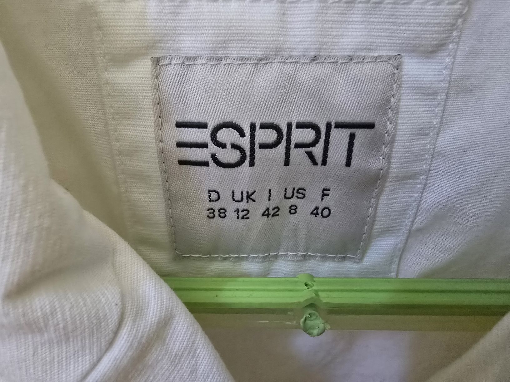Esprit Giacche: Veste Esprit, taille 38 – Usato da La Neuveville venduto da Diamise 2