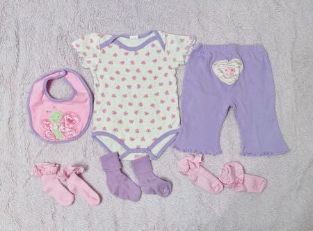 Wunderschönes Baby Set Paket Gr. 74 Schmetterling / Herz