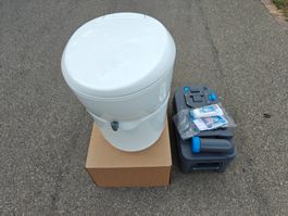 Thetford Toilette C223-S mit Zubehör, neu und ungebraucht