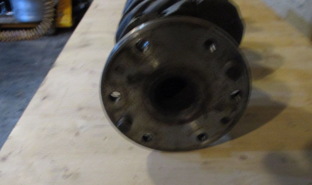 Ford Tutti pezzi di ricambio auto: Kurbelwelle zu Ford-Dieselmotor 592E / oder EBRO-Motor, – Usato da Wetzikon ZH venduto da wea_lrw7 2
