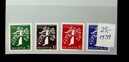 SUISSE SÉRIE DE TIMBRES NEUFS** 1939. SBK 25.00 /U261