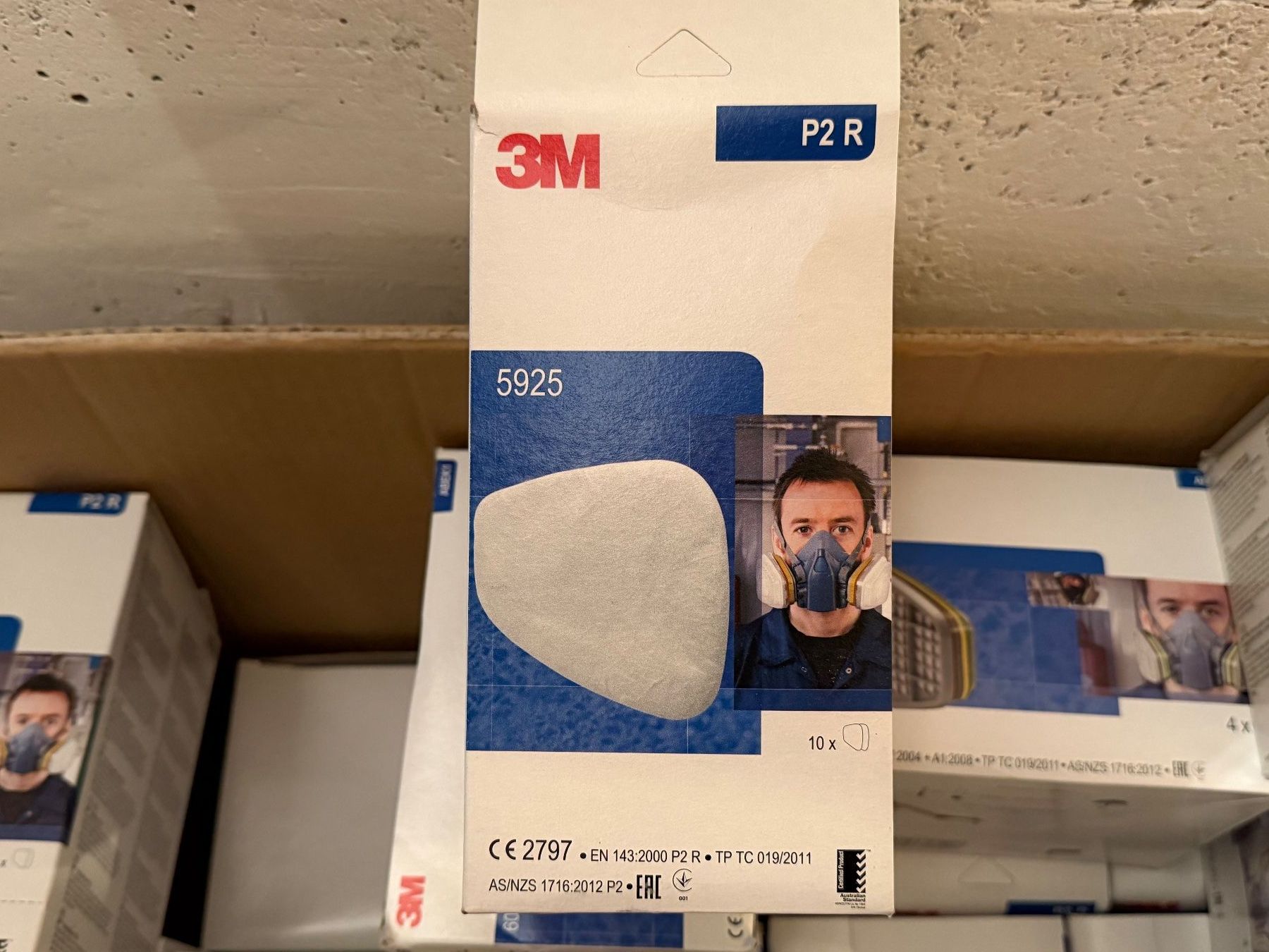 Protezione per viso e udito: Filtre & charges 3M 6059 & 5929 – Nuovo e nell'imballaggio originale da Lausanne venduto da garmina30 4