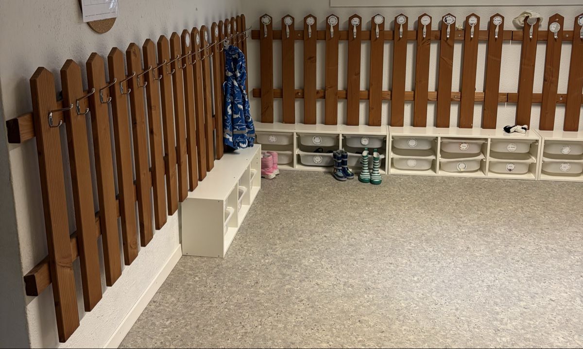 Guardaroba: Garderobe / Gartenhag – Usato da Samstagern venduto da inf_w5ct