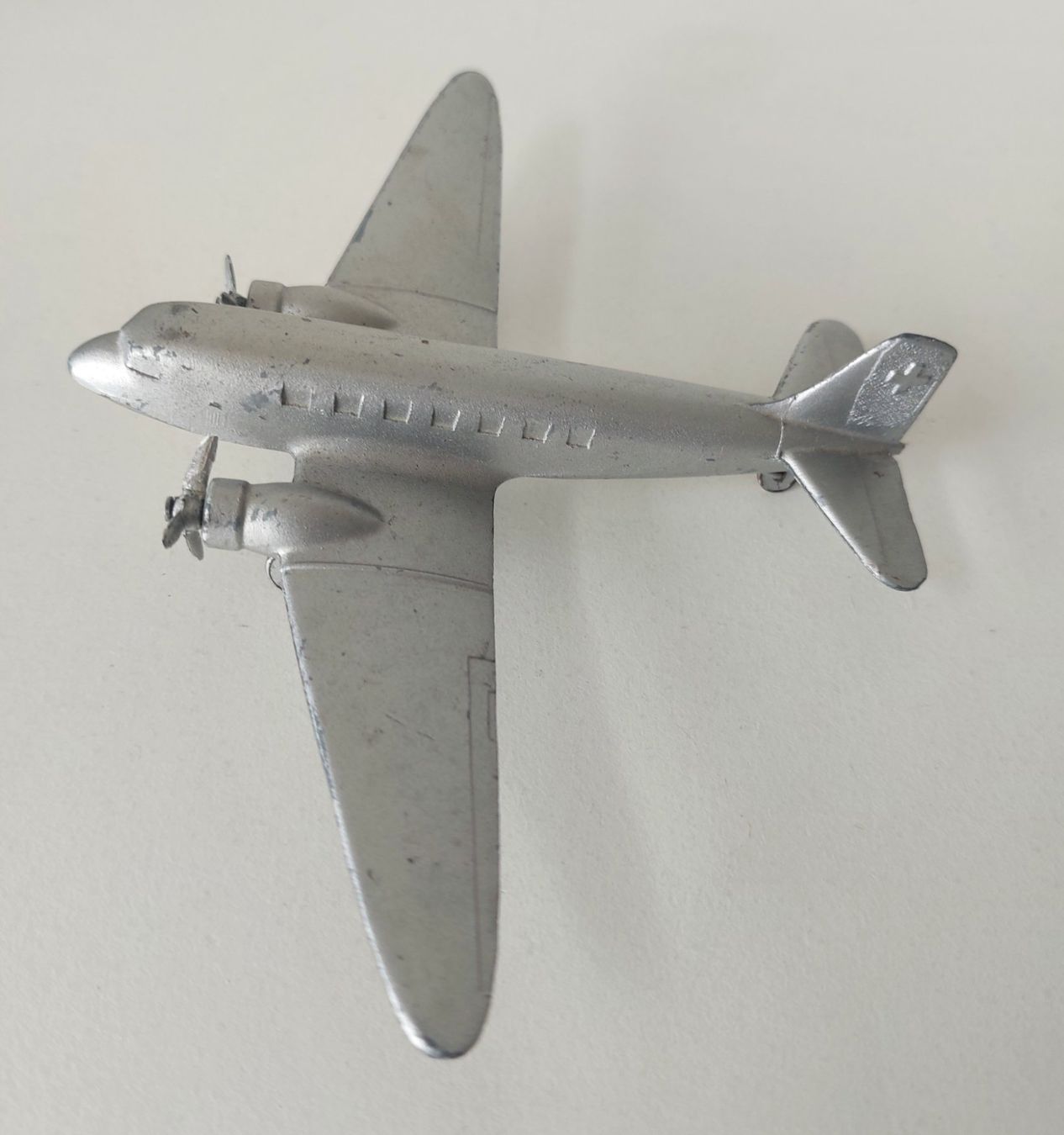 Spielzeuge: Bühler Flugzeug Swissair DC 3  Flieger – Gebraucht aus Schenkon von Elbarto007 3