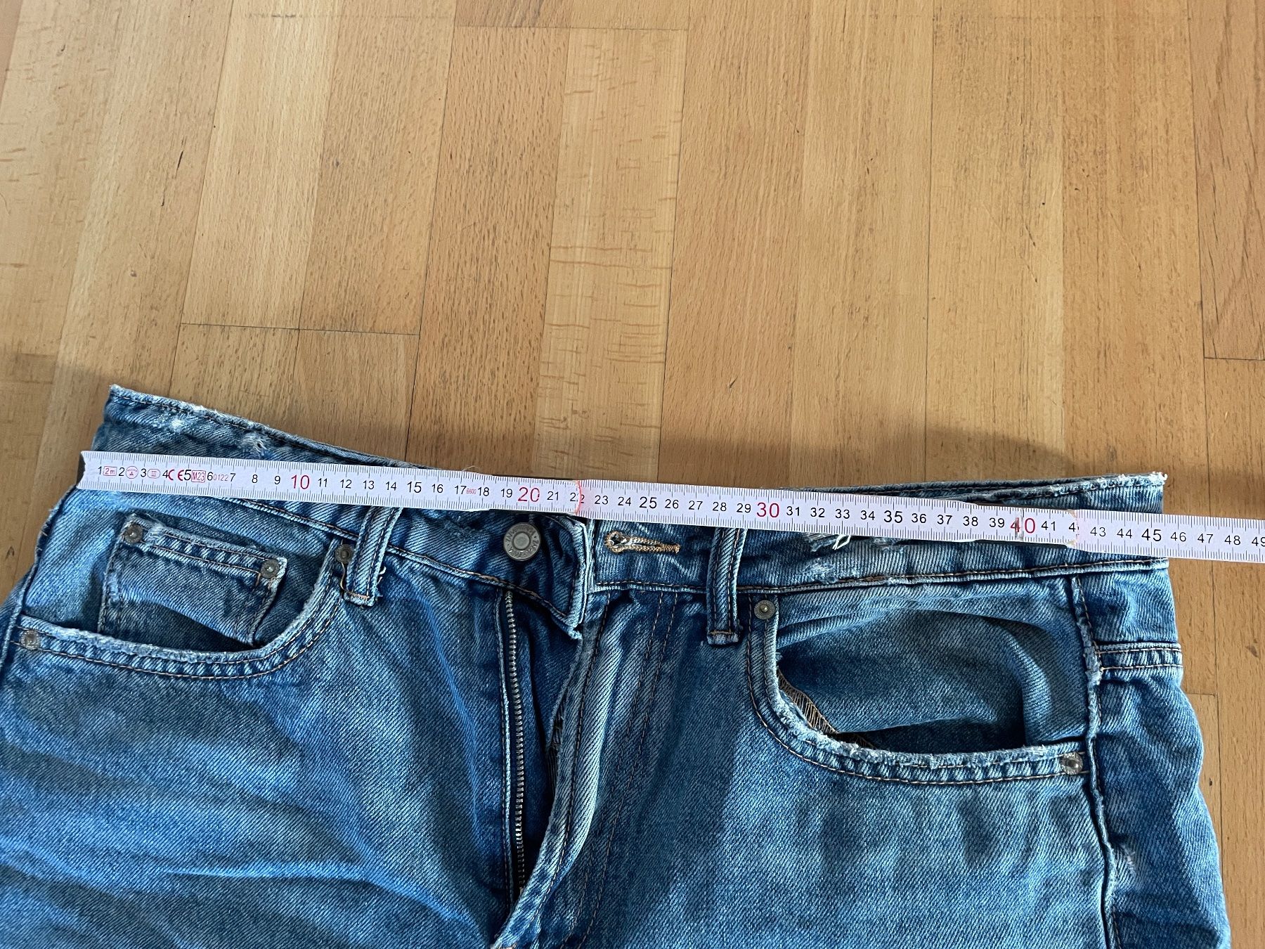 Jeans: Jeanshorts – Usato da Winterthur venduto da sabinemarie 2