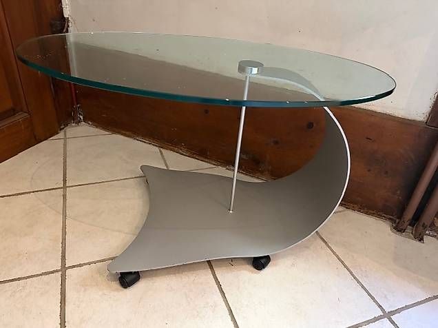 Tavoli: Table basse en verre 850 x 490 mm – Usato da Valangin venduto da Saga2078 1