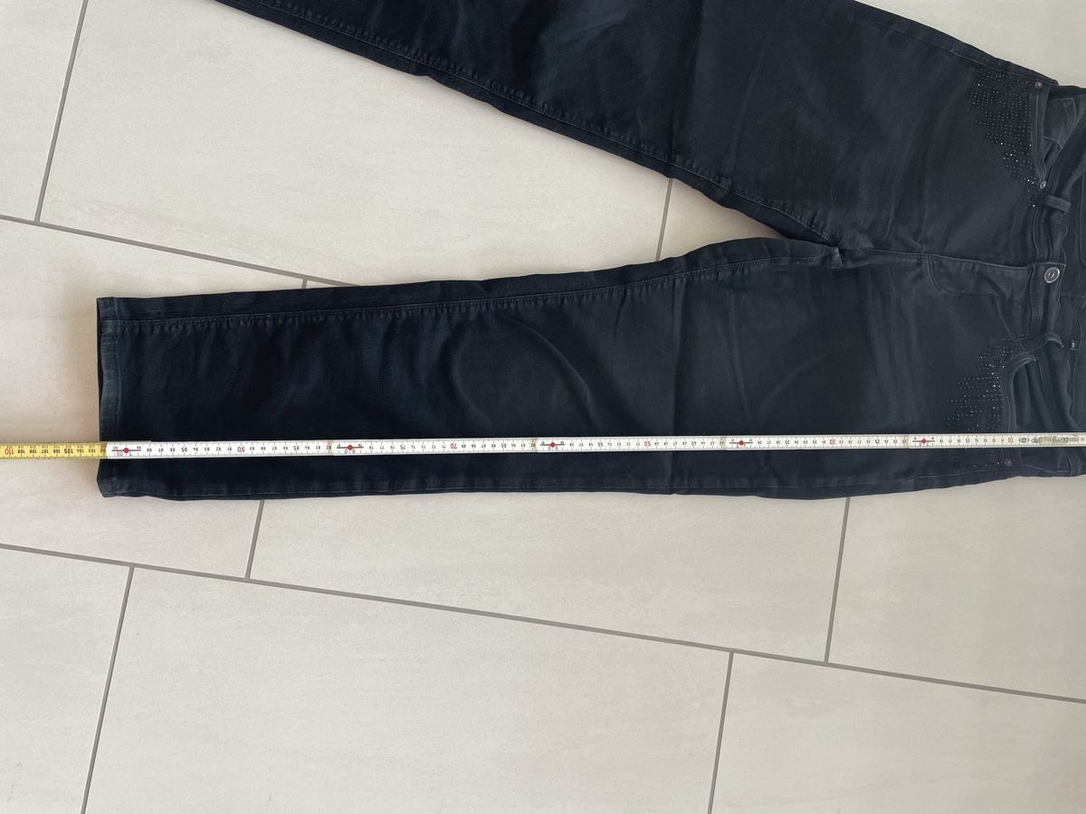 Bonita Jeans: Schwarze Jeans Gr L Bonita – Usato da Rüti ZH venduto da kar_xx9l 2