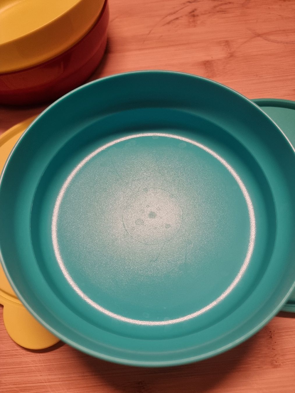 Tupperware Recipients et similaires: Tupperware Schüsseln mit Deckel – D'occasion à Niederönz par steinmann04 3