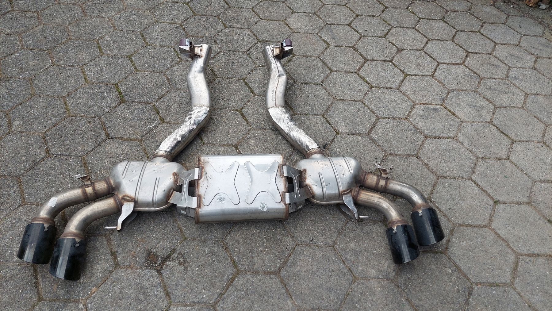 BMW Auspuffanlagen: BMW Auspuffanlage – Gebraucht aus Othmarsingen von Lanz05