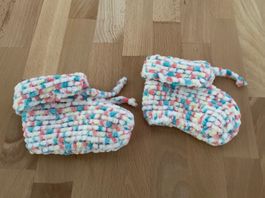 Bunte Babysocken / Babyschuhe mit Kordel ❤♡❤; ab 3 Monate