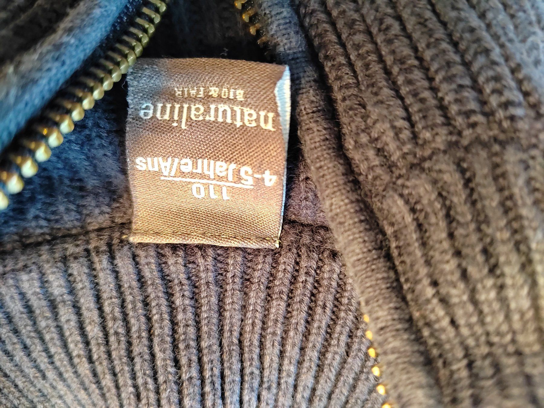 Pullover & Sweatshirts: Strickpulli dunkelblau, mit Reissverschluss, wie neu, Gr.110 – Gebraucht aus Einsiedeln von pattymary 2