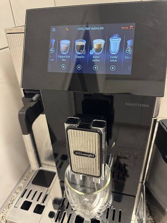 De'Longhi Macchine per caffè & Macchine per espresso: Delonghi Maestosa Kaffeevollautomat – Usato da Schüpfheim venduto da ren_xnd8