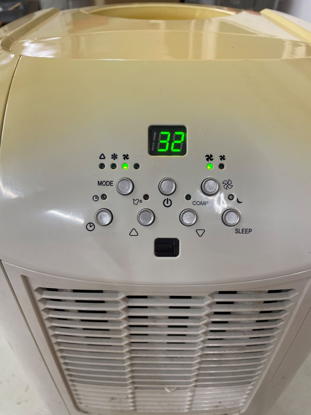 Climatiseurs: Mobiler Air Conditioner Ventilator Klimaanlage – D'occasion à Giebenach par Toto222 4