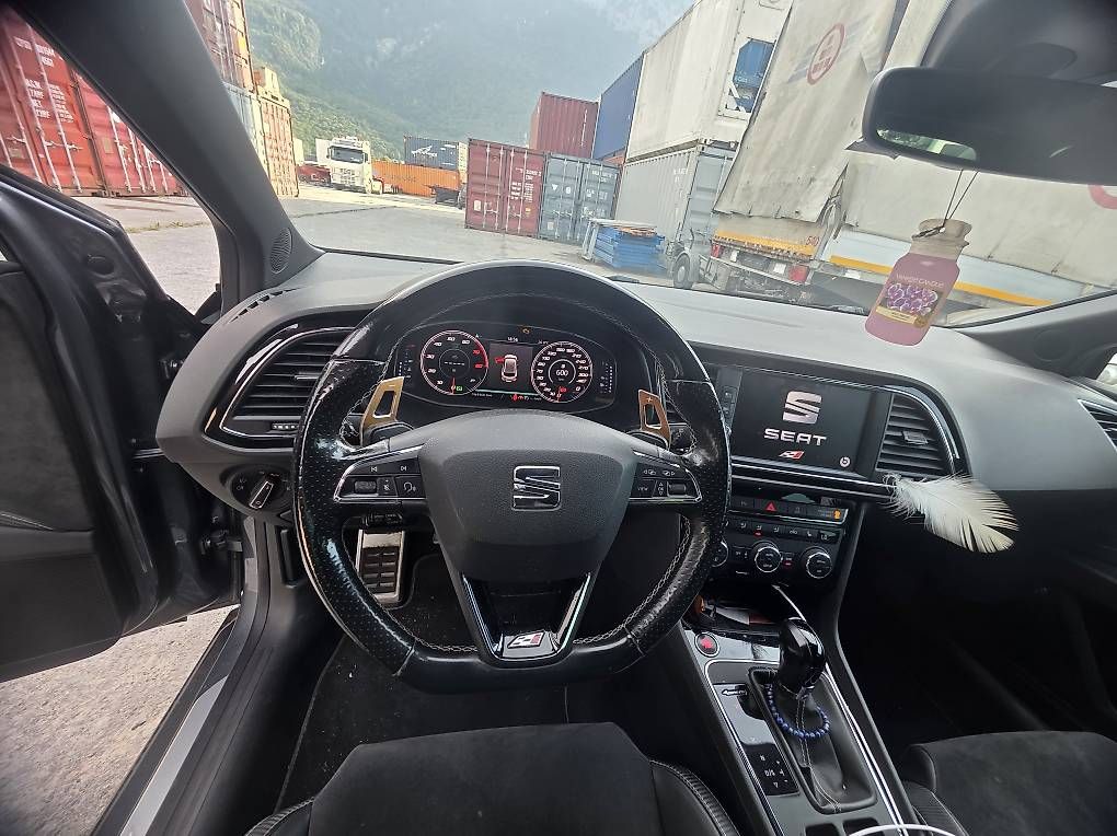 Automobili: Sear Leon Cupra spéciale Kit ABT – Usato da Fully venduto da fan_nvh8 1