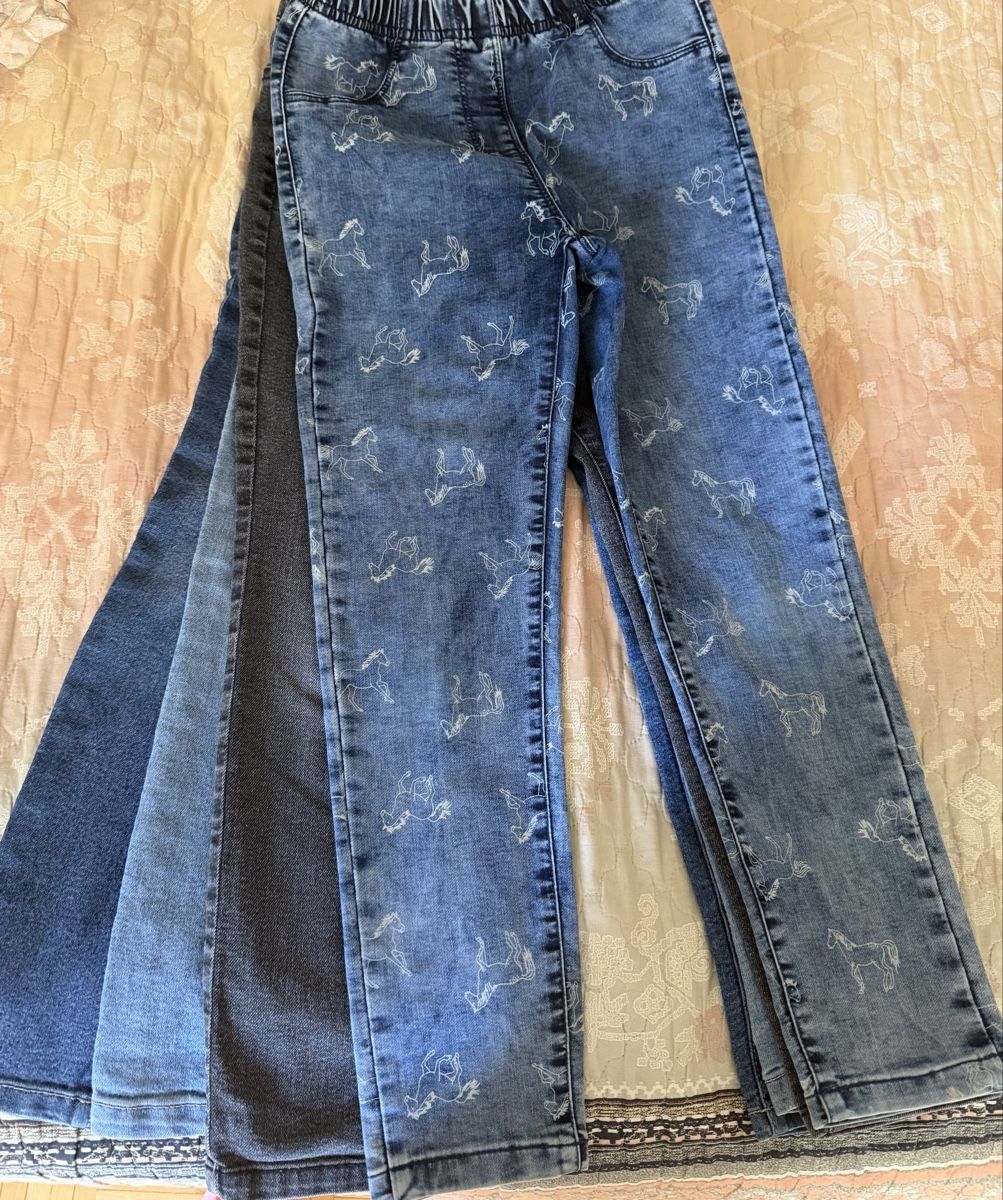 Benetton Pantaloni: Set Jeans Grösse 128 – Usato da Bern venduto da Olenush 6