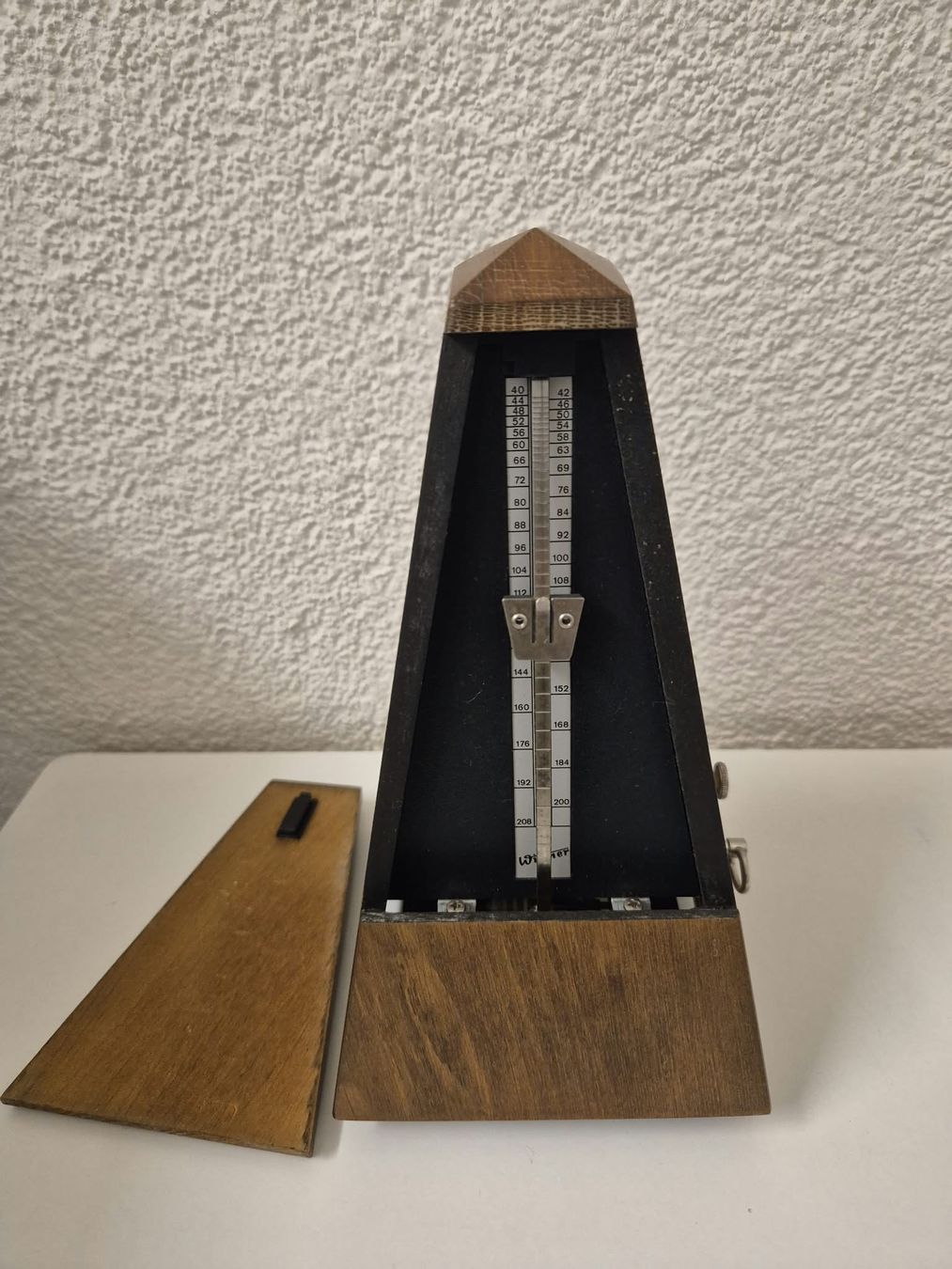 Strumenti musicali: Wittner Metronom -  System Mälzel Holz mit Originalkarton – Nuovo (secondo la descrizione) da Volketswil venduto da elo_qn79 4