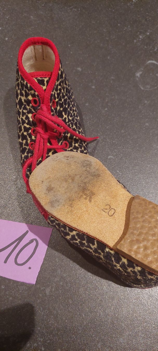 Schuhe für Jungen: Gebrauchte Tiegerfinkli  Grösse 20. – Gebraucht aus Muri AG von nindo1 2
