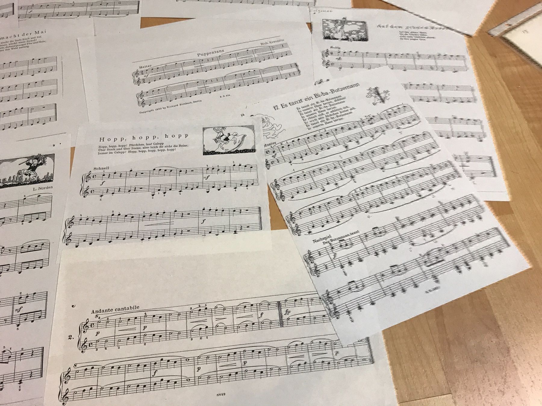 Strumenti musicali: Klaviernoten Musiknoten – Nuovo (secondo la descrizione) da Oberweningen venduto da Jogi2 2