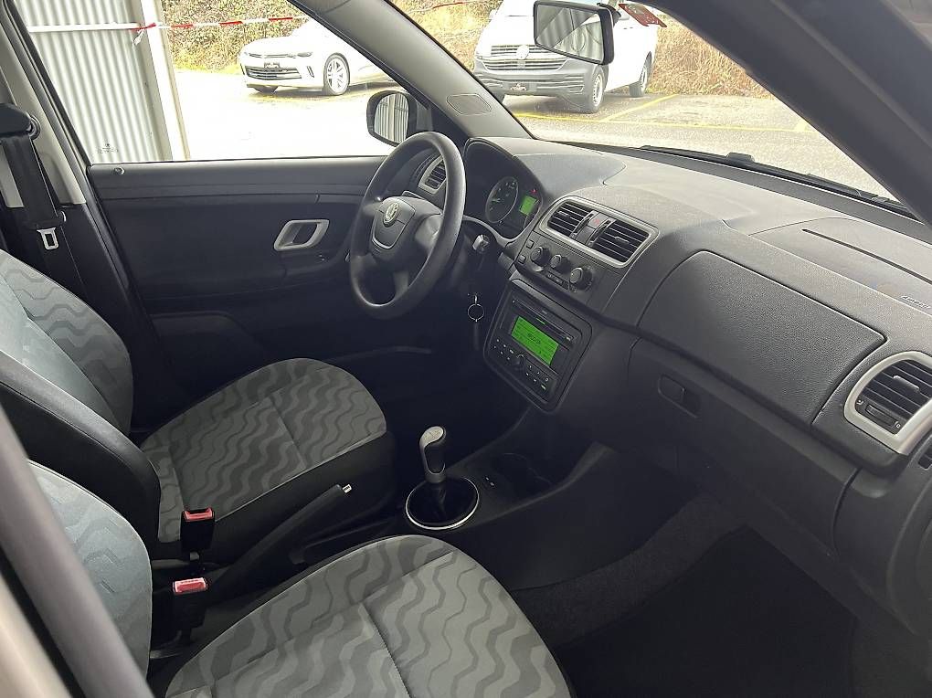 Skoda Automobili: Skoda Fabia 1.2 Entry – Usato da Hunzenschwil venduto da asm_v9dj 7