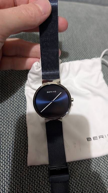 Orologi: Bering Time Klassische Uhr – Usato da Matten b. Interl venduto da ada_z6kw