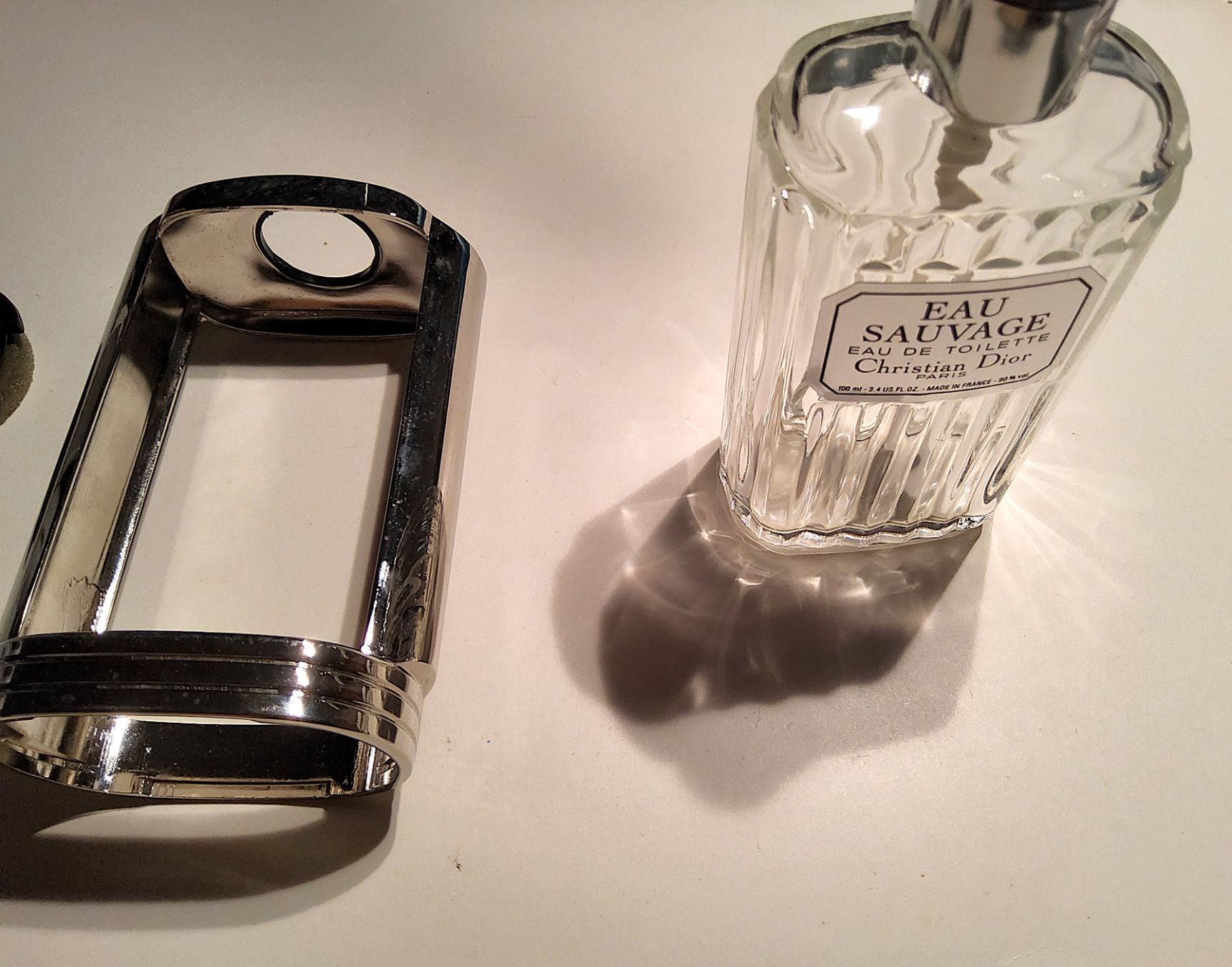 Dior Flacons: Seltener versilberter Flacon-Halter DIOR EAU SAUVAGE – Gebraucht aus Thalwil von freespirit-kev 2
