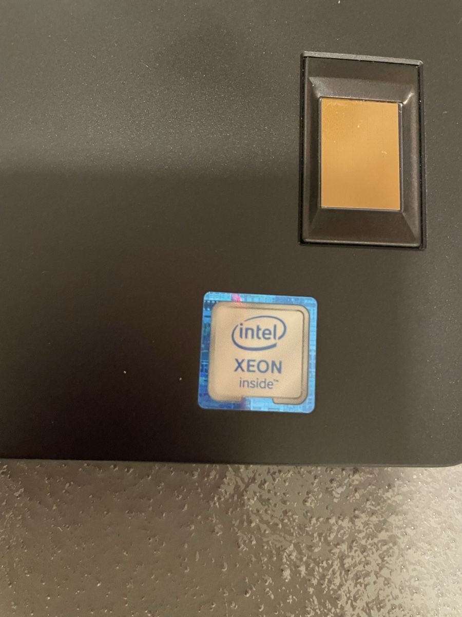 Dell Portables: Ordinateur portable Dell Precision 3520 Intel Xeon – D'occasion à La Tour-de-Peilz par flo_m27g 2