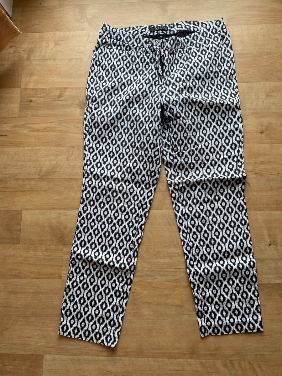 Pantaloni: 8 Damenhosen – Usato da Ziefen venduto da IResi65 3