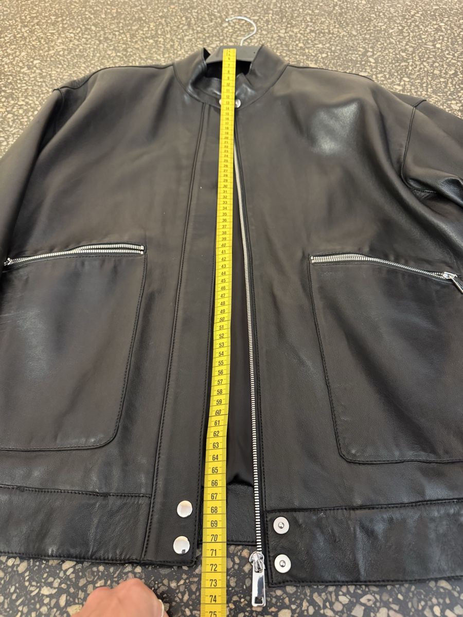 Massimo Dutti Jacken: Massimo dutti NAPPA LEATHER JACKET WITH POCKET DETAILS small – Gebraucht aus Zürich von gva_r9gs 7
