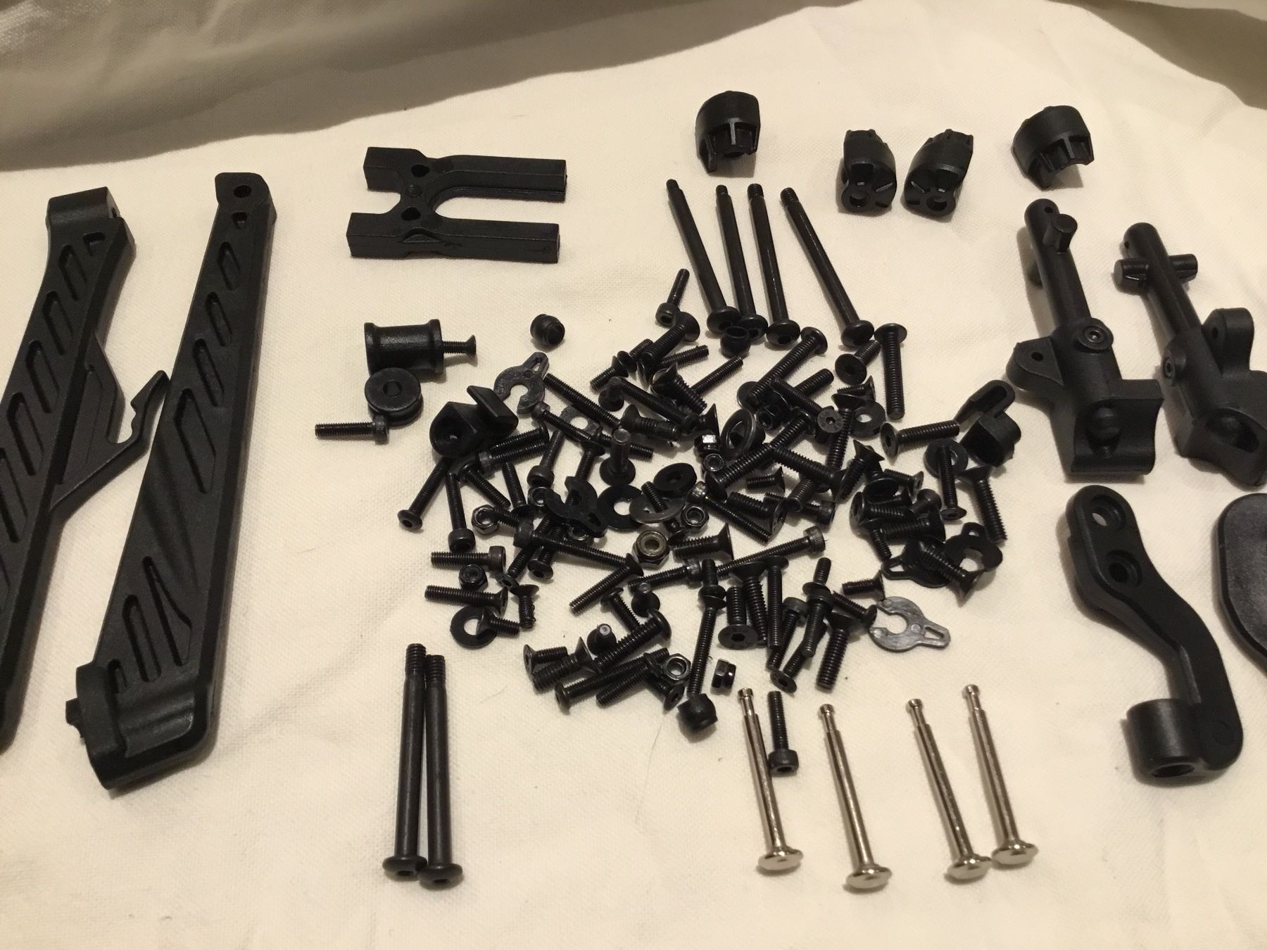 Arrma Modellismo RC: Arrma Fireteam 1:7 Stabi, Schrauben, Kleinteile – Nuovo (secondo la descrizione) da Büsserach venduto da Swissbluesmobile 3
