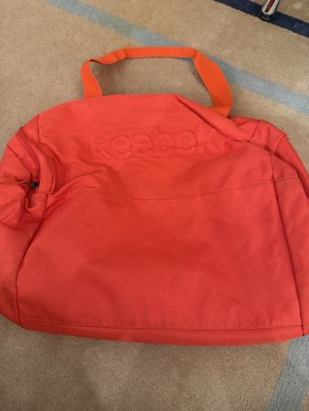 Reebok Sporttasche orange, wenig gebraucht, ab 1 CHF