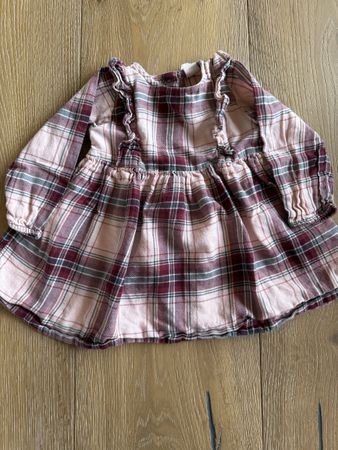 Herziges Festtags-Kleid Grösse 74