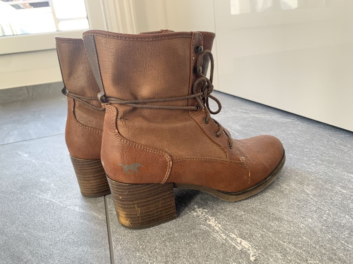 Mustang Damenschuhe: Mustang Lederstiefeletten Gr. 38, Braun – Gebraucht aus Einsiedeln von important__ 1