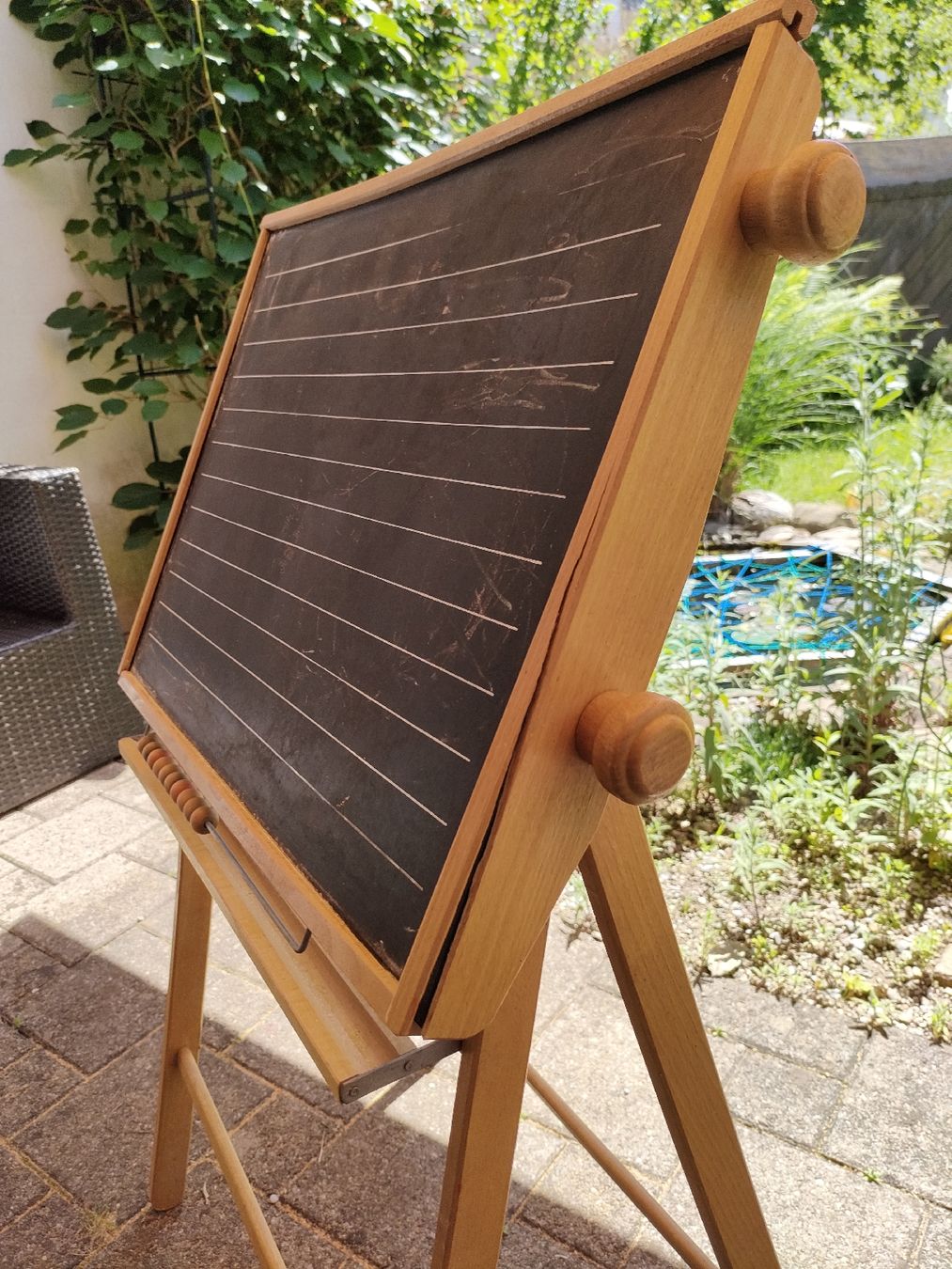 Giocattoli: Kindertafel/ Maltafel aus Holz – Usato da Rüti ZH venduto da alexvoirol 2