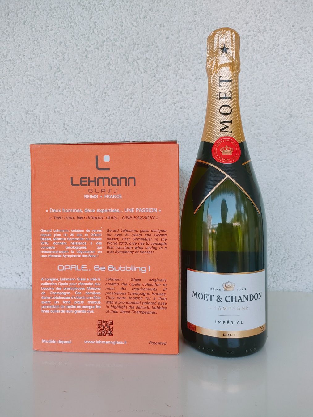 Moet Vins: Wunderschönes Set Moët Champagner mit Gläser – Neuf avec emballage d'origine à Dietikon par MJ_Sporting 6