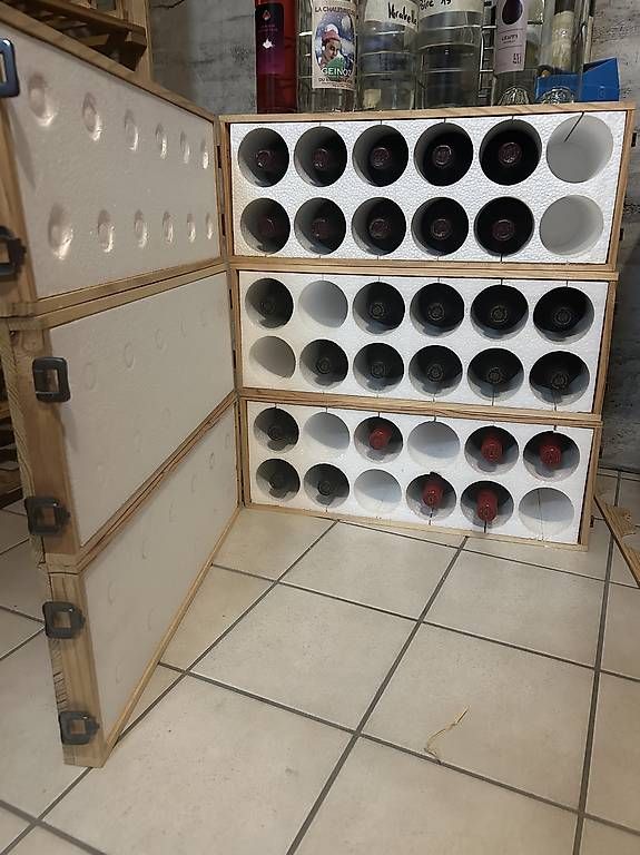 Sonstiges: 3 caisses vins  – Gebraucht aus Domdidier von totoloto13 1