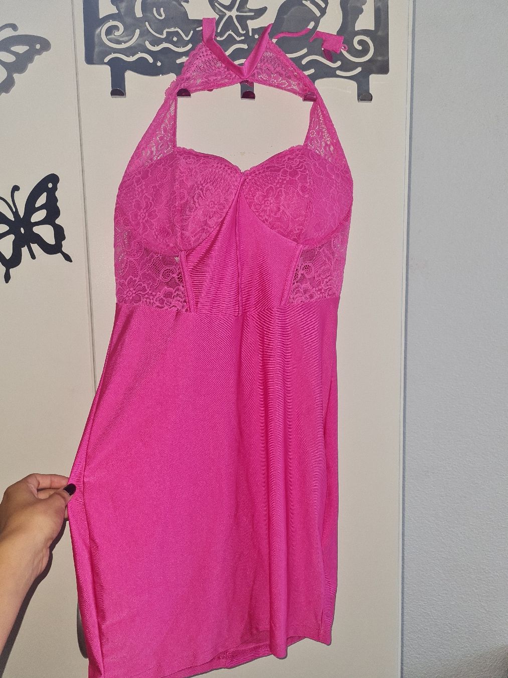 Kleider: Heisses, pinkes kleid grösse M – Gebraucht aus Fällanden von VelvetRaven94