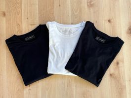 3 T-Shirts Gr 158 (2 Langarm, 1 Kurzarm)