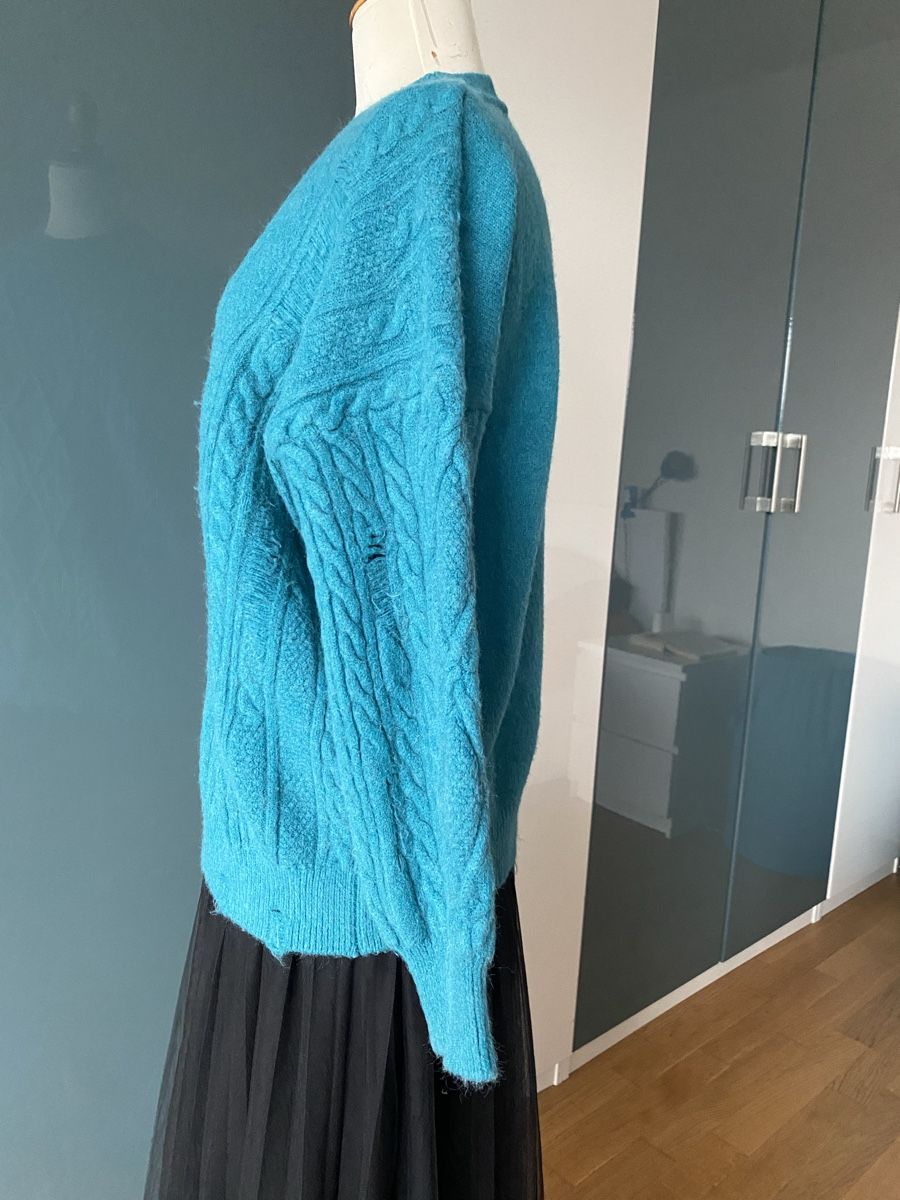 Maglioni & Felpe: Pullover Damen türkische Farbe Einheitsgröße – Usato da Dübendorf venduto da Levintreyer 1
