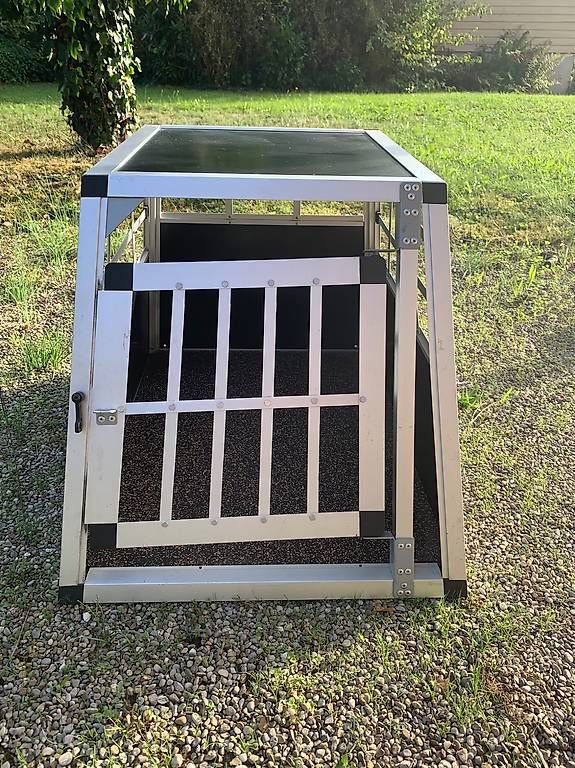 Gabbie, trasporto & Sicurezza: Hundebox Alu – Usato da Frauenfeld venduto da Mercedes119