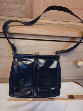 Elegante Vintage Handtasche in Dunkelblau