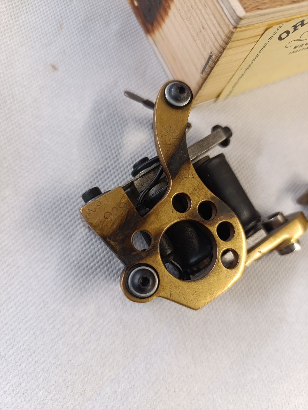 Tutti gli attrezzi: Tattoo Machine Collector Micky Sharpz 2006 Limited Edition – Usato da Avry-sur-Matran venduto da dav_nm5p 1