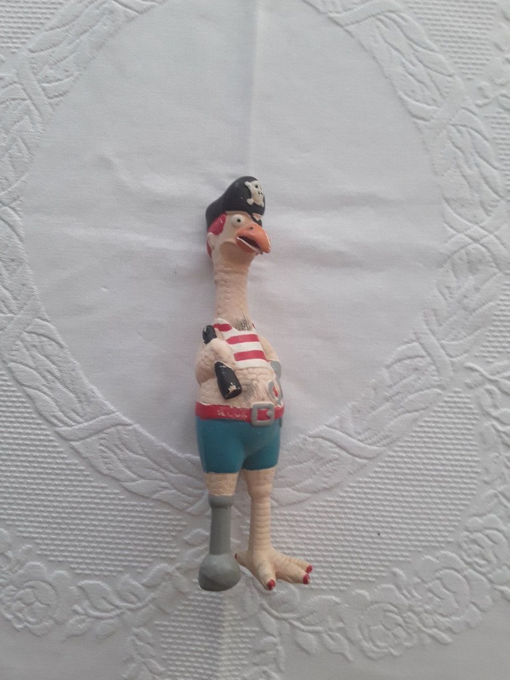 Statuette: PIRAT HAHN GUMMIFIGUR – Usato da Basel venduto da dept 1