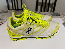 Running femme de la marque Suisse Cloud taille 38,5