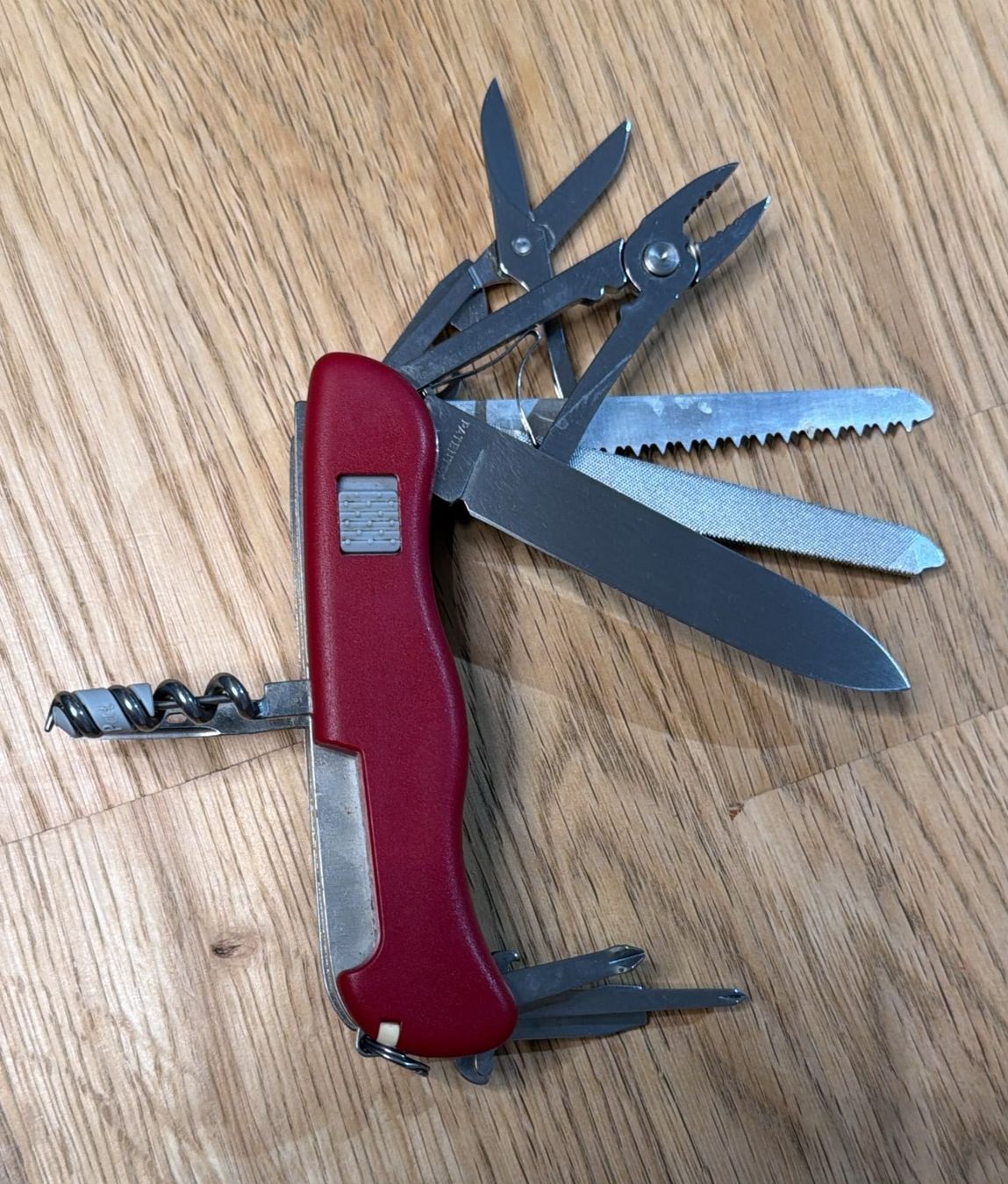 Victorinox Coltelli tascabile: VICTORINOX TASCHENMESSER – Usato da Zürich venduto da Frei-Occasionen 1