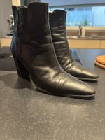 Jimmy Choo 37