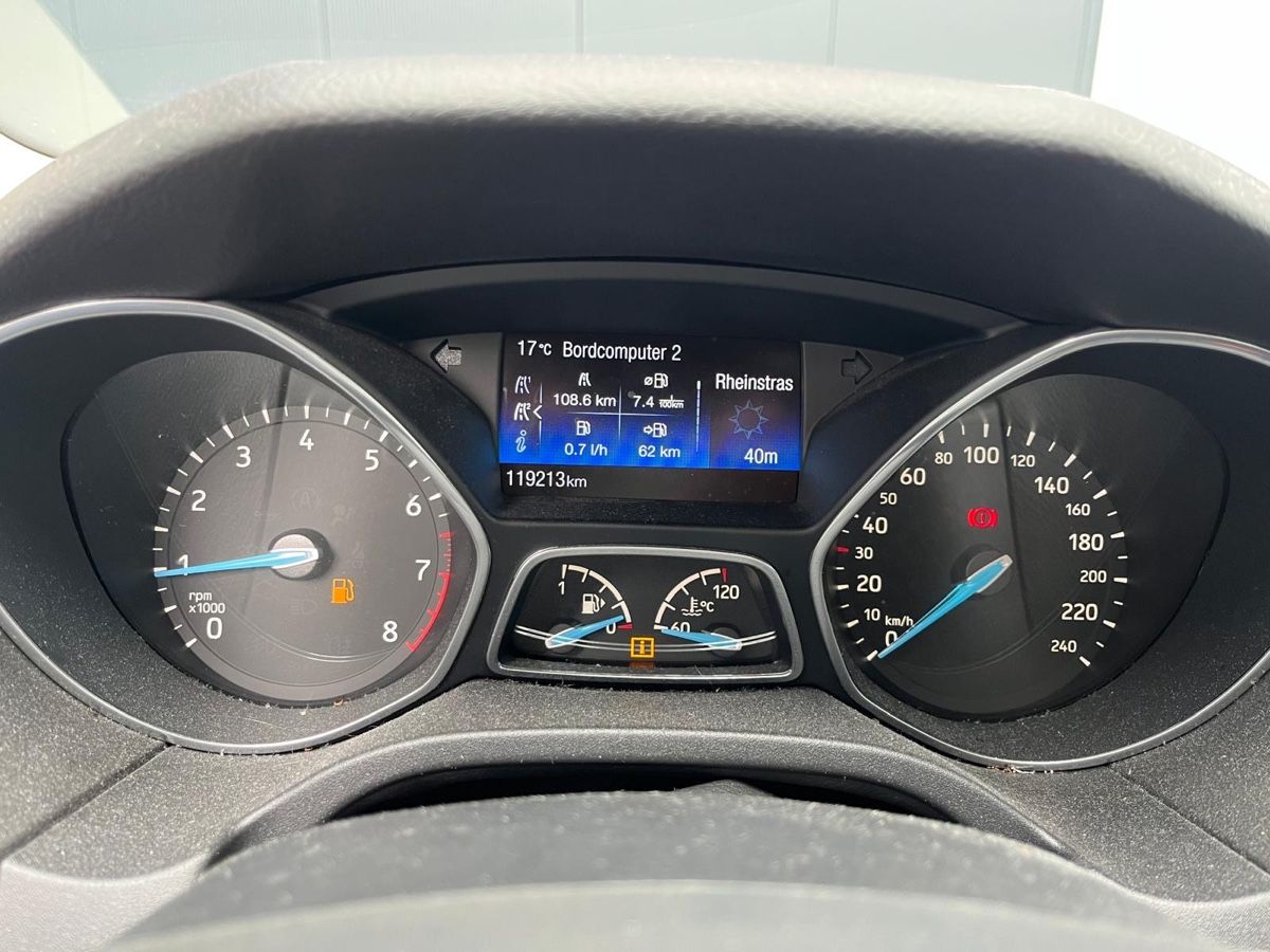 Ford Automobili: Ford Focus 1.0 – Usato da Wallbach venduto da SchnellAutomobile 6