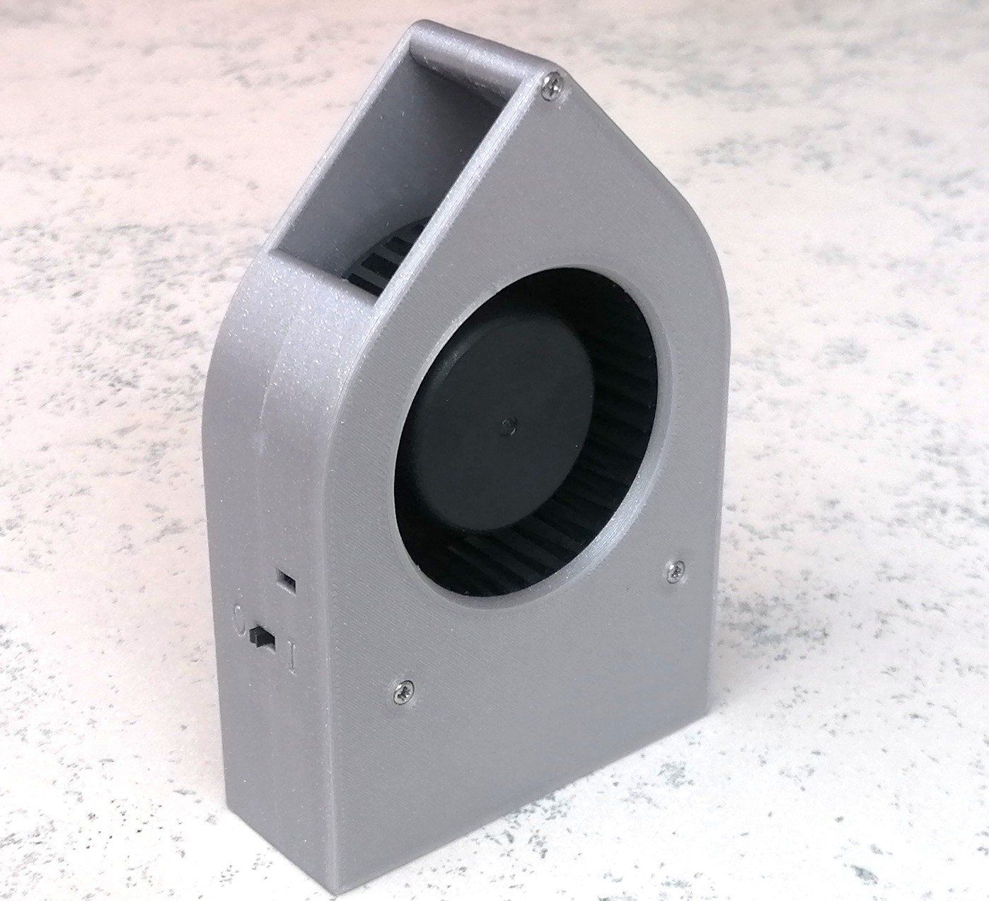 Ventilatori: Tischventilator, Radialventilator, wiederaufladbar – Nuovo e nell'imballaggio originale da Kerns venduto da Tuctuc2
