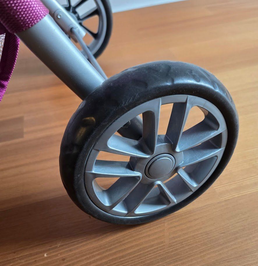 Carrozzine per bambole: Zwillings-Puppenwagen – Usato da Meggen venduto da Scollection
