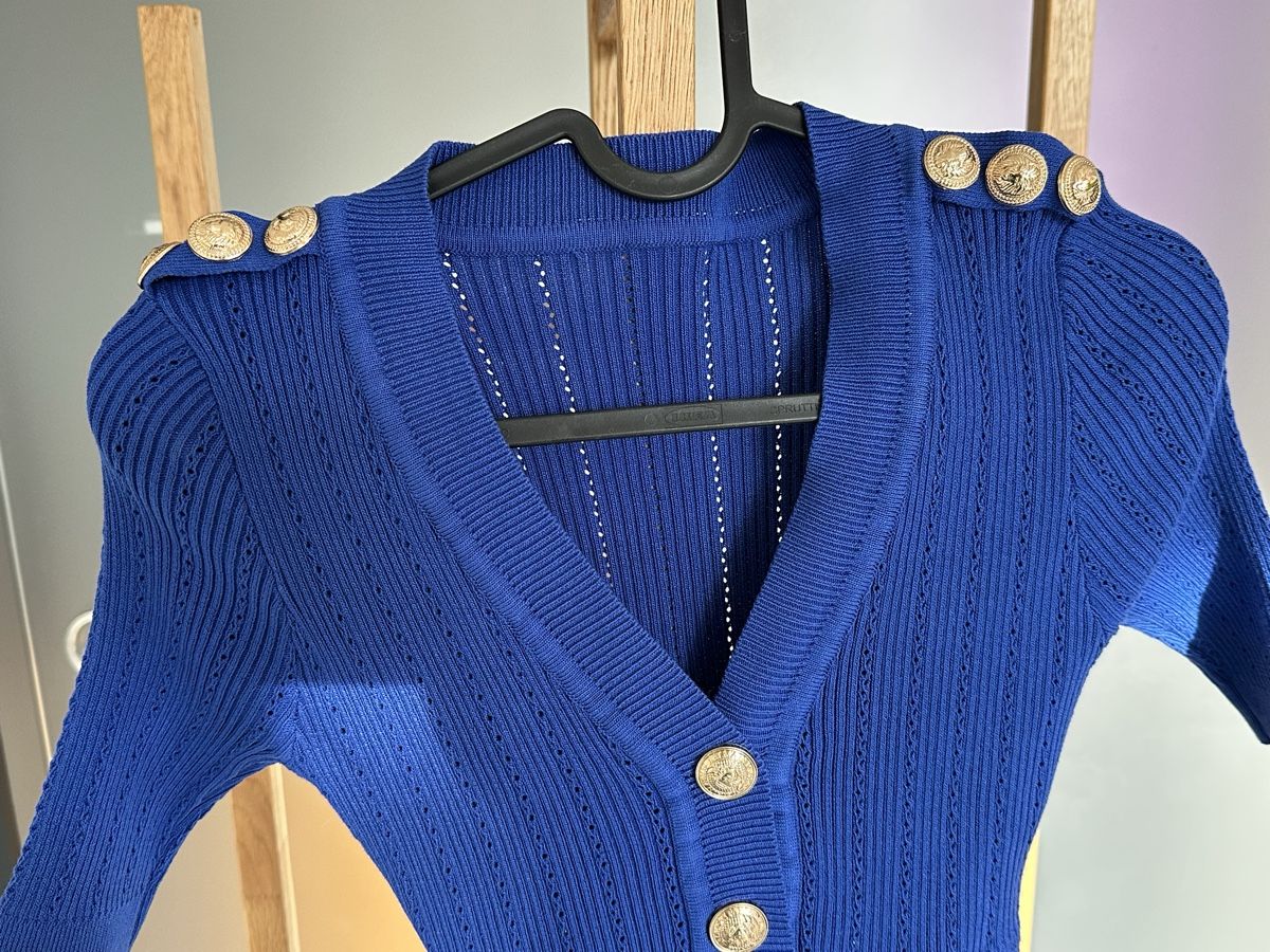 Kleider: Elegantes Strickkleid in Blau, Grösse S – Gebraucht aus Gipf-Oberfrick von Gabor5 1