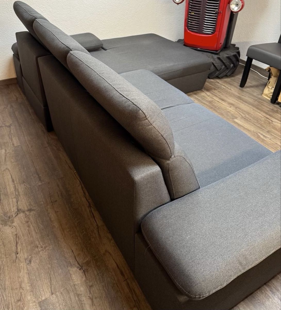 Divani: Ecksofa grau mit Schlaffunktion und Stauraum – Usato da Kerns venduto da Ask94 1
